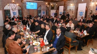 İzmir Protokolü Aliağa’da Denizcilerle İftarda Buluştu