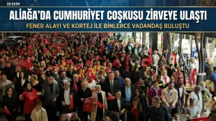 Aliağa Cumhuriyet İçin Tek Yürek: 102. Yıl Coşkusu Sokaklara Taştı.